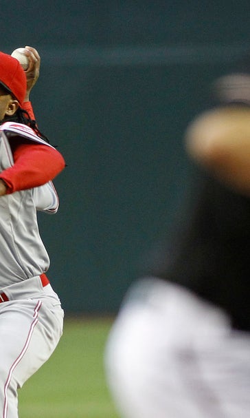 Cueto pitches Reds to 5-0 victory